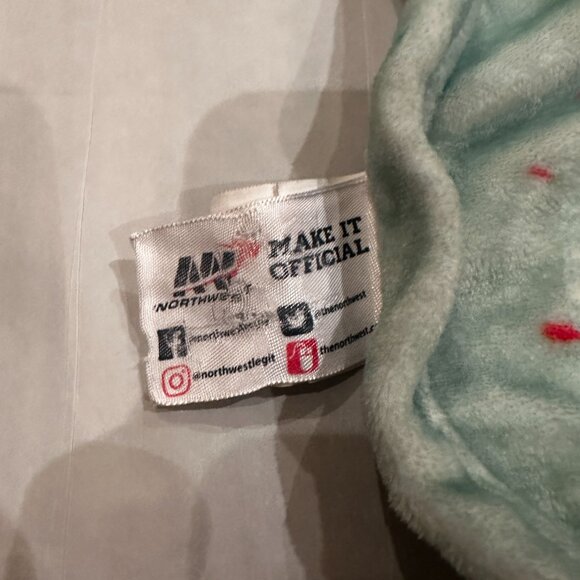 Spongebob Squarepants 48" x 40" Plush Throw Blanket - Picture 9 of 9